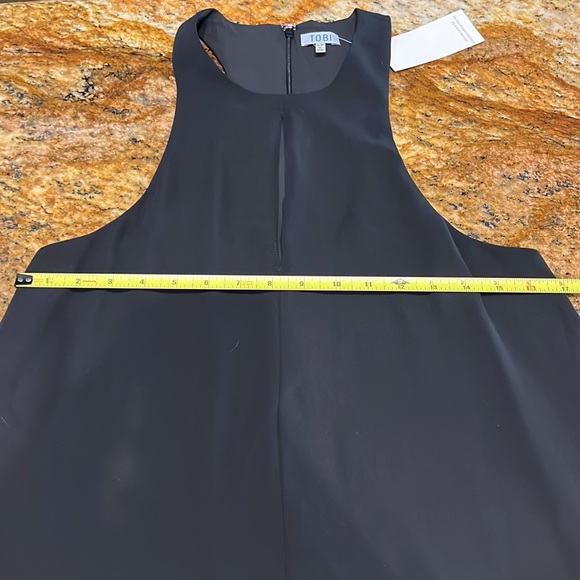 Tobi Black Winslet Keyhole Swing Dress - Picture 8 of 11